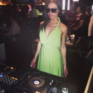 DJ Mariya Malyakina - Masha Mashup's Deep & Dutch [2014]