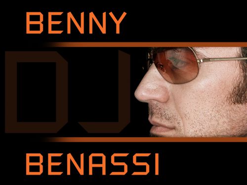 Benny Benassi - Love is Gonna Save Us (Whiseman & Timaas Mashup).mp3