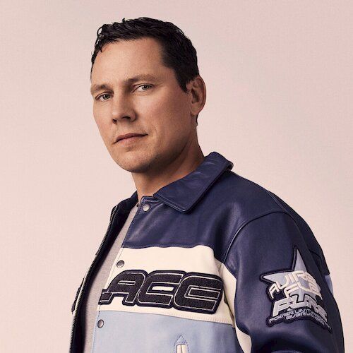 Tiësto, David Puentes - M83 (Tiësto Birthday Treatment Remix) Spinnin' Records.mp3